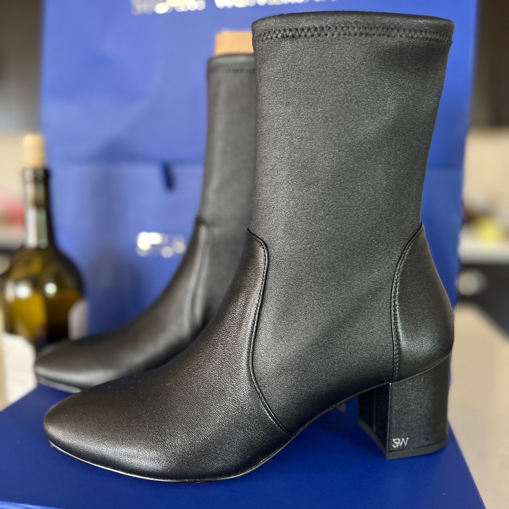 Stuart Weitzman Black Heeled Leather Boots New with Box US 8.5